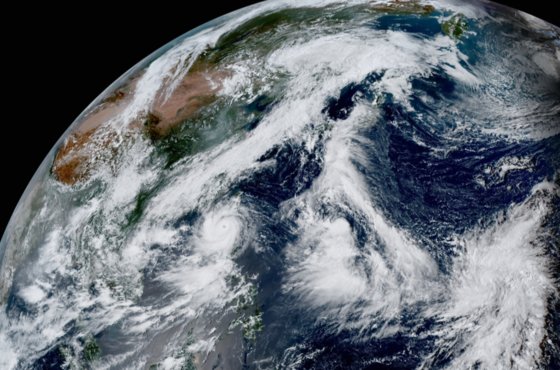 태풍(Typhoon), 허리케인(Hurricane), 사이클론(Cyclone)의 차이점과 어원 정리 태풍 - 중앙일보 (typhoon hurricane cyclone)
