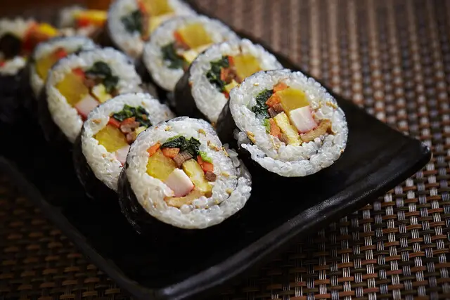 김밥과 마끼_김밥1